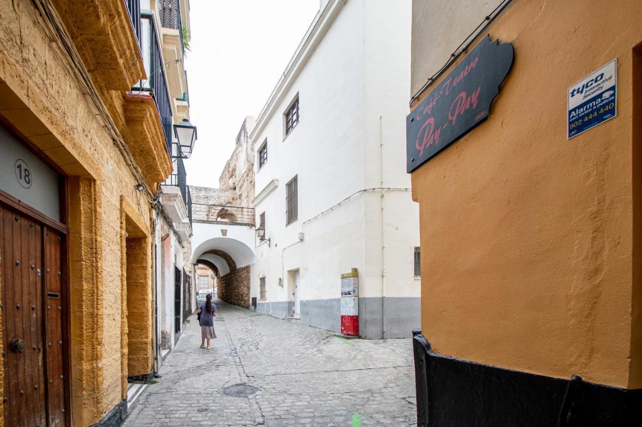 Las Tres Llaves De Cadiz Apartment ภายนอก รูปภาพ